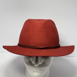 Orvis Lite Felt Wool Fedora Hat M/L Packable Made USA Leather Lace Wide Brim Red